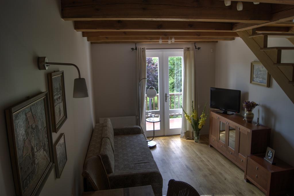 Apartamenty Nadedworce カジミエシュ・ドルニ 部屋 写真